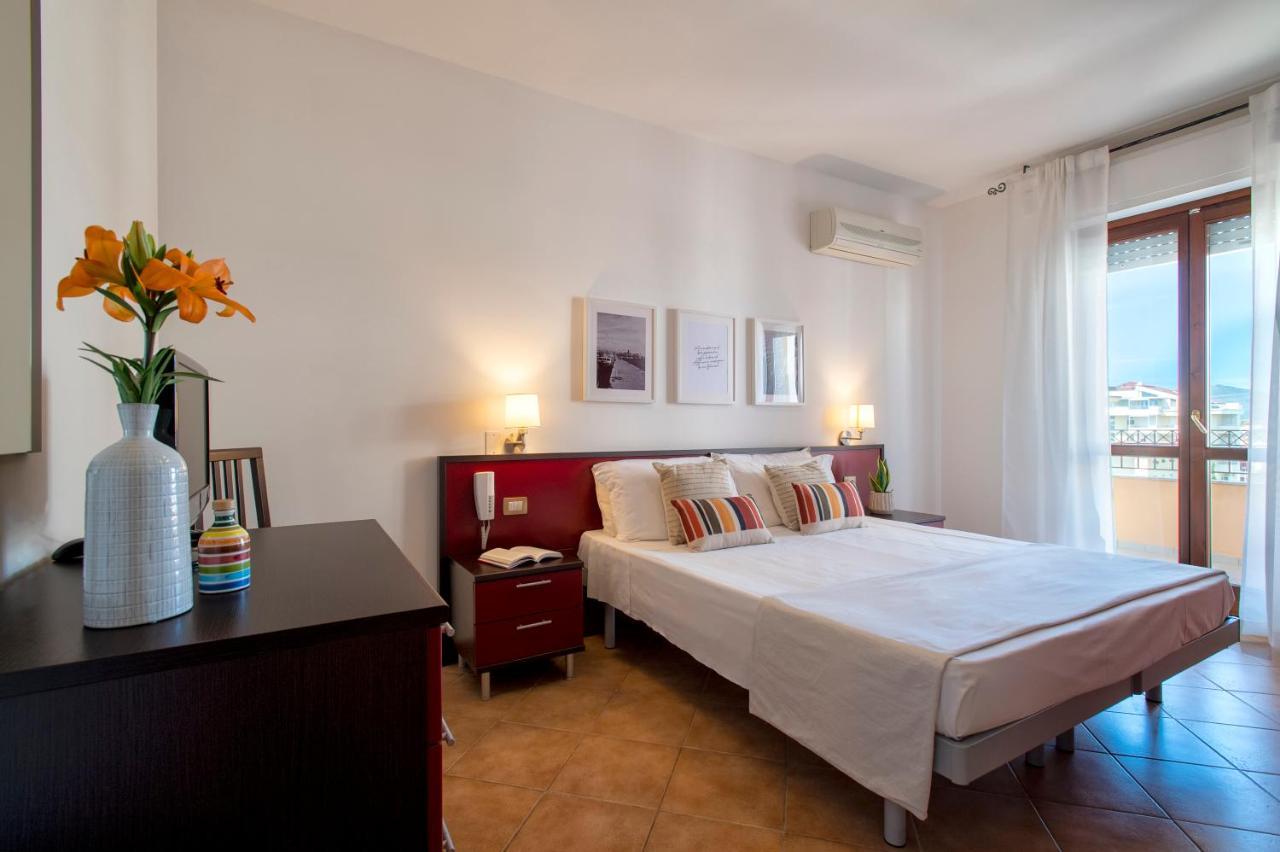Le Terrazze Apartments Alghero Dış mekan fotoğraf